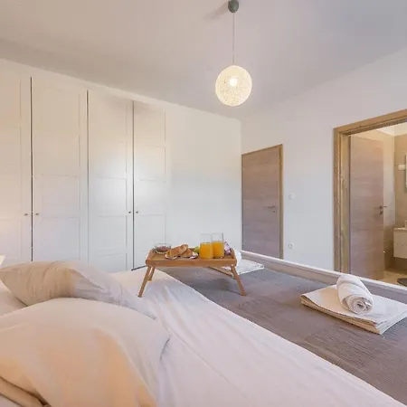 Tara Zadarvillas Villa Tinj