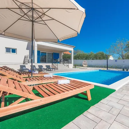 Tara Zadarvillas Villa